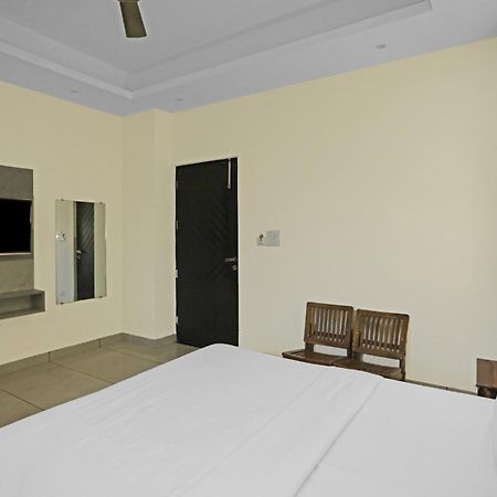 Hotel O Heart Beat Hotel Greater Noida Exterior foto