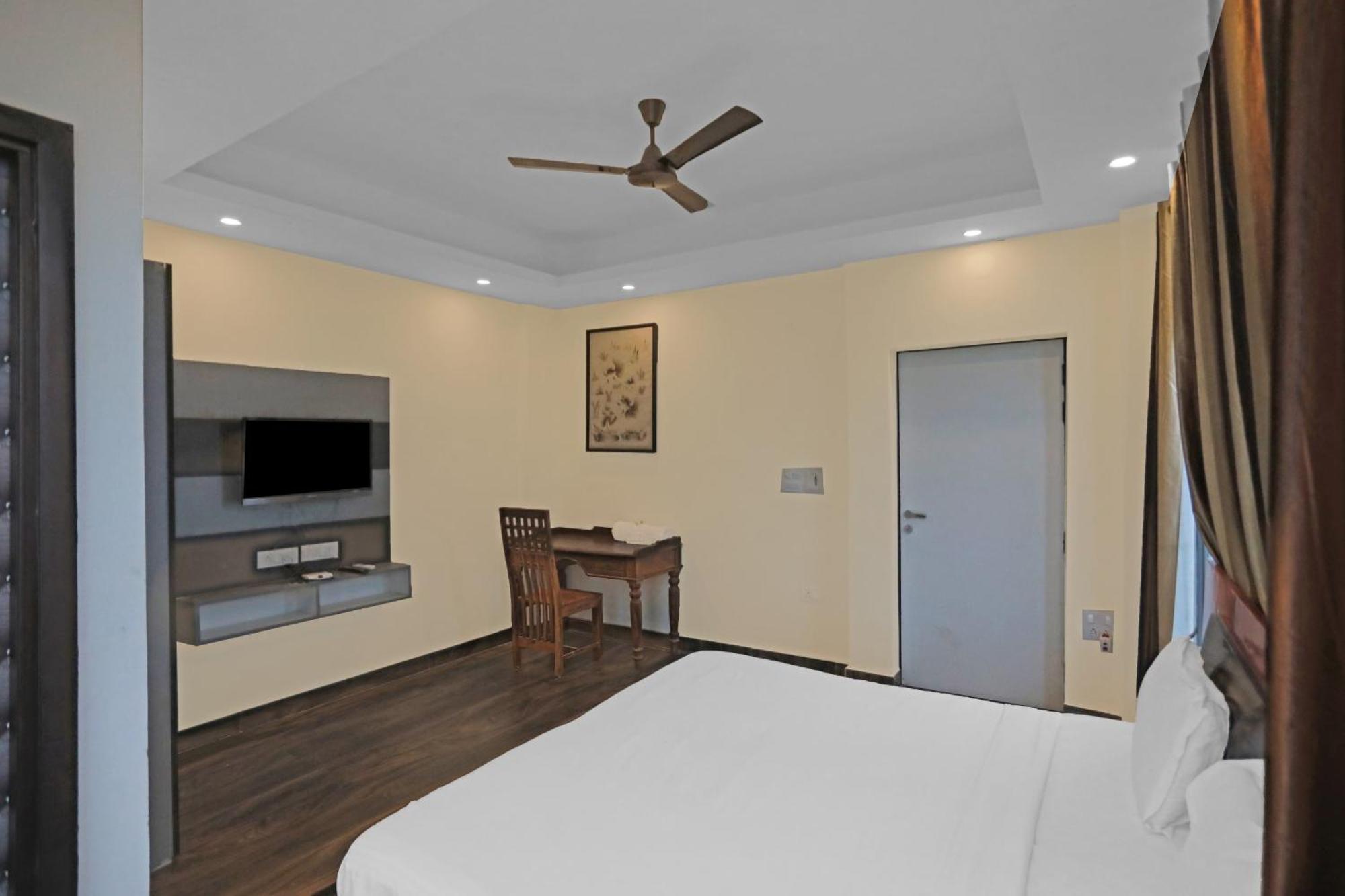 Hotel O Heart Beat Hotel Greater Noida Exterior foto
