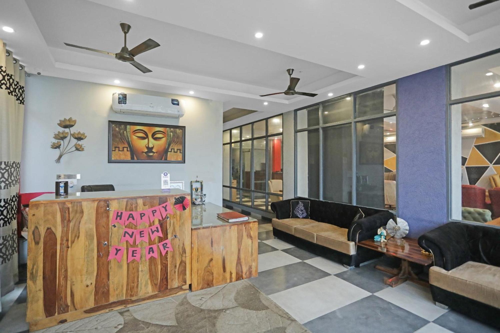 Hotel O Heart Beat Hotel Greater Noida Exterior foto