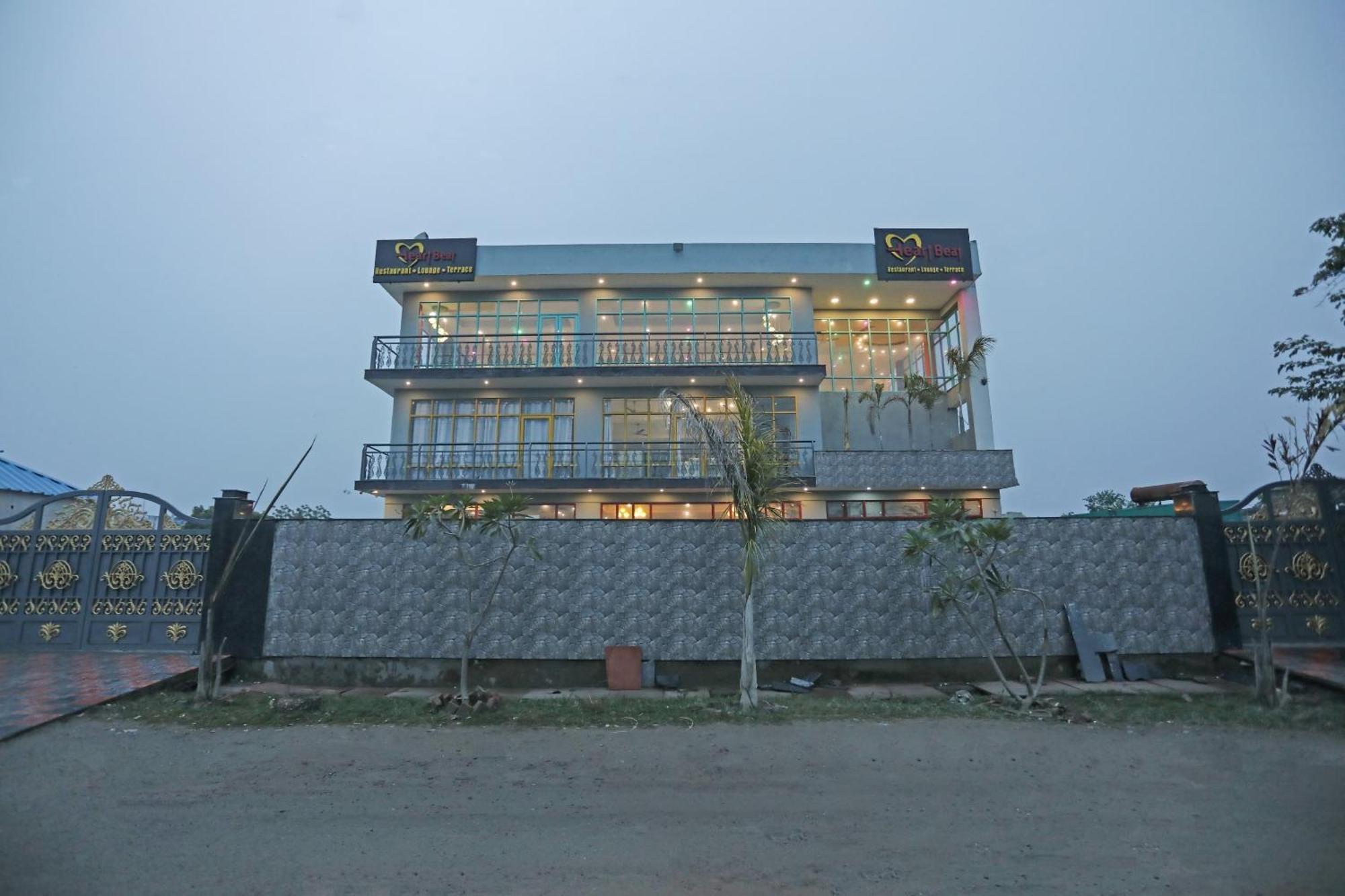 Hotel O Heart Beat Hotel Greater Noida Exterior foto