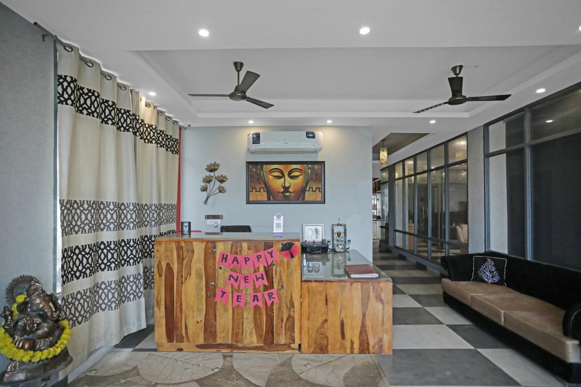 Hotel O Heart Beat Hotel Greater Noida Exterior foto